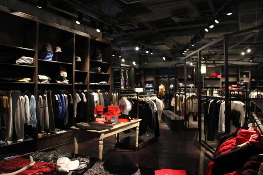 Diesel服装商店