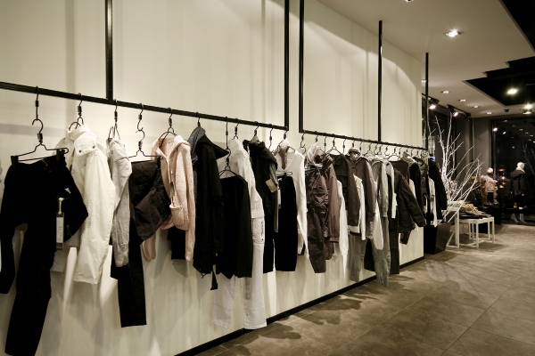 yxzd服装店