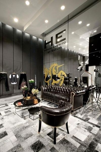 Mango HE 服装店