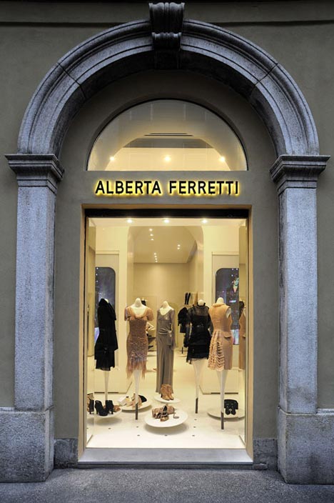 Alberta Ferretti店